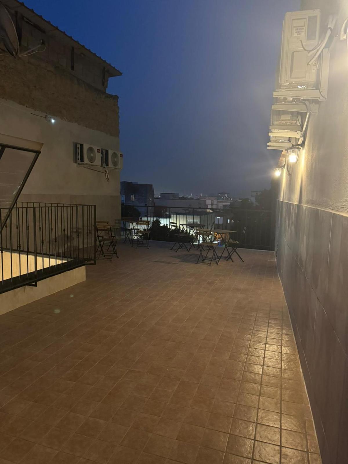 الشقق الفندقية Terrazza Miracoli Napoli المظهر الخارجي الصورة